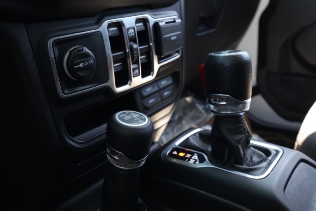 2023 Jeep Wrangler Base 4xe photo 29