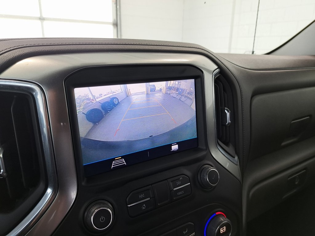 2021 Chevrolet Silverado 1500 RST photo 11