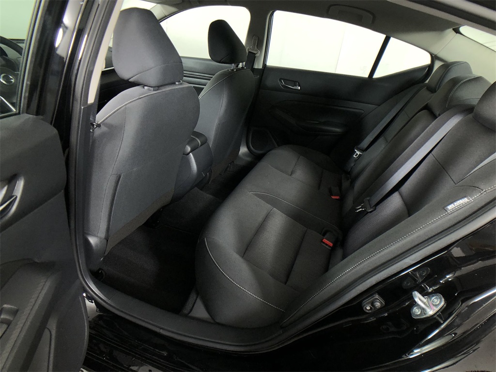 2022 Nissan Altima 2.5 S photo 22