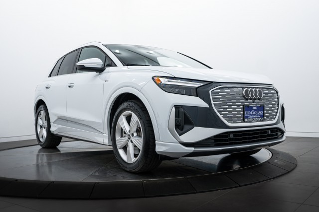 2024 Audi Q4 e-tron Premium