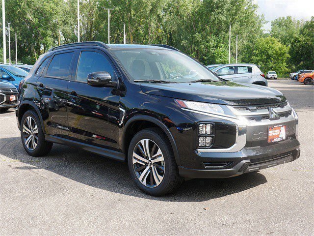 2025 Mitsubishi Outlander Sport SEL's photo