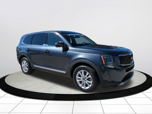 2022 Kia Telluride LX's photo