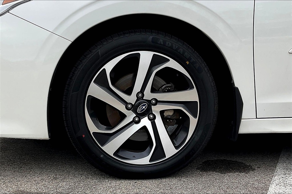 2022 Subaru Legacy Limited XT photo 8