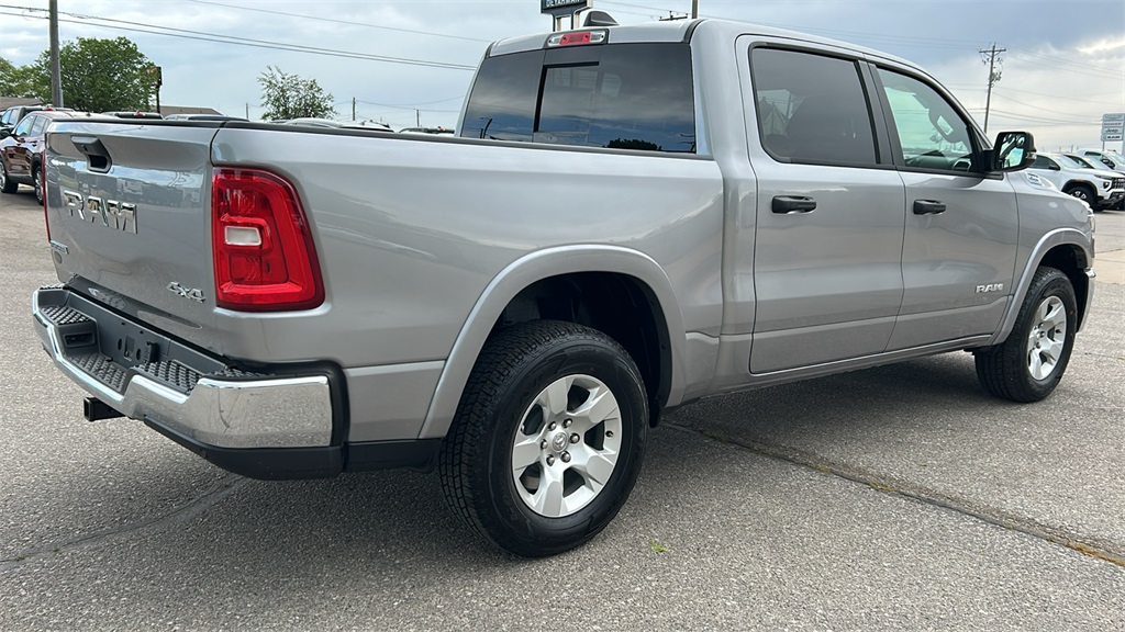 2025 Ram 1500 Big Horn Lone Star photo 3