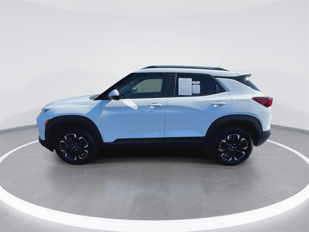 2022 Chevrolet Trailblazer LT photo 4