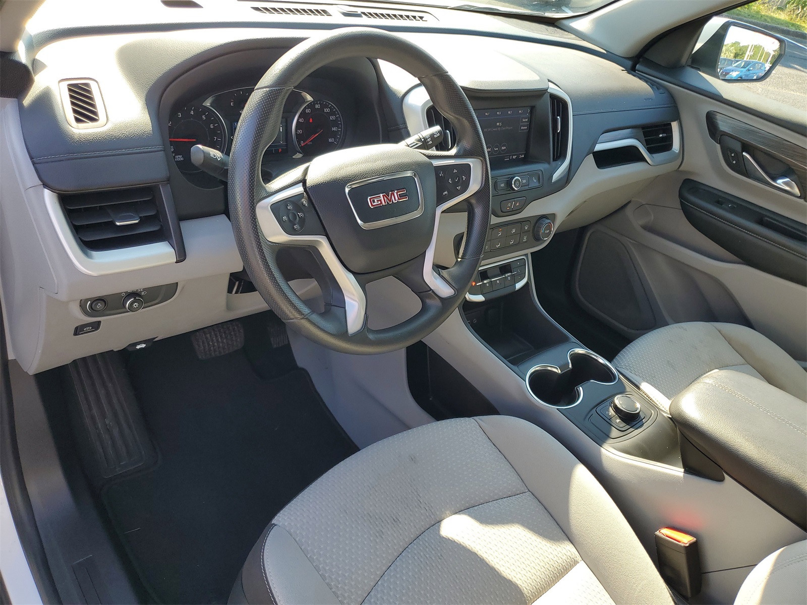2024 Gmc Terrain SLE photo 5