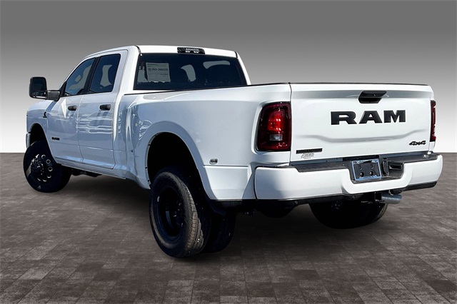 2026 Ram 3500 Big Horn photo 3