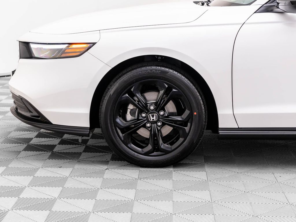 2025 Honda Accord 1.5T SE photo 22