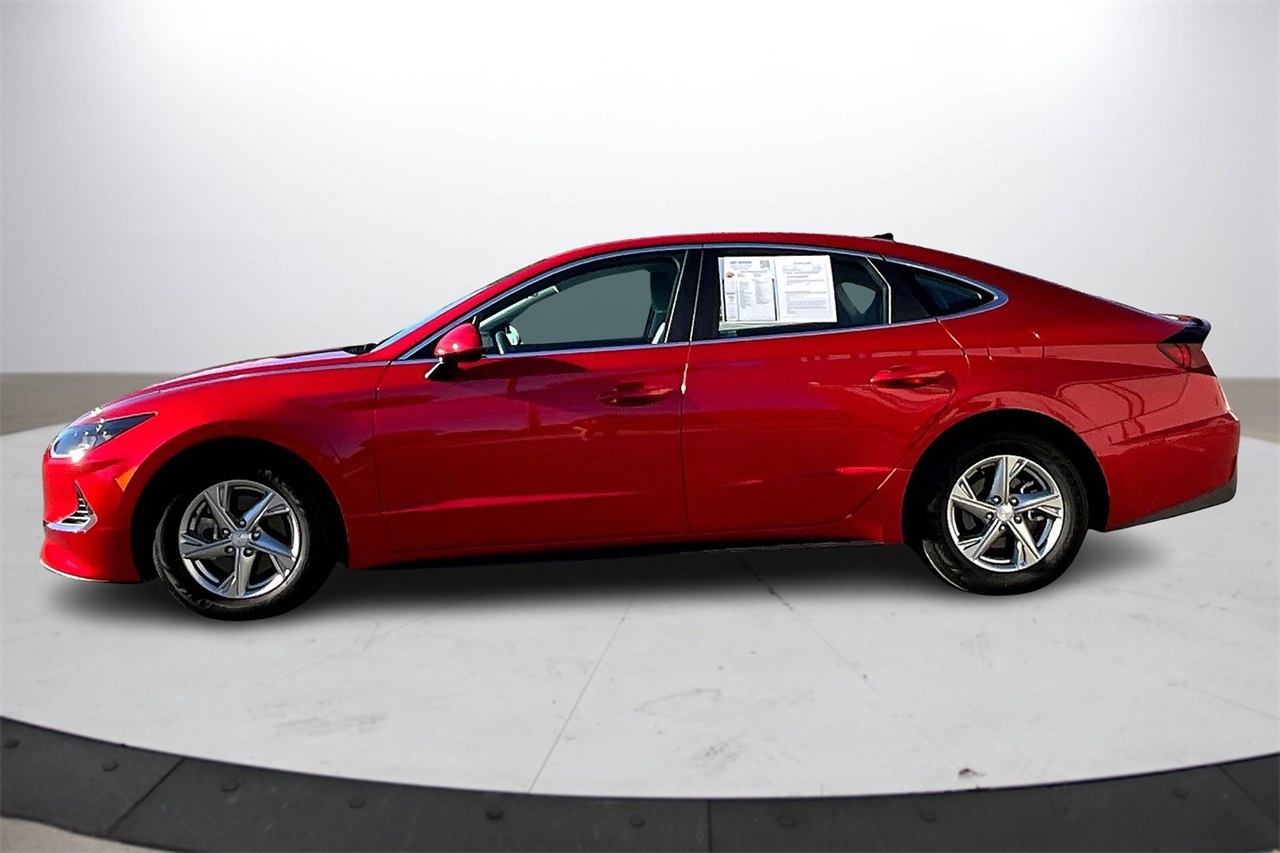 2022 Hyundai Sonata SE photo 4