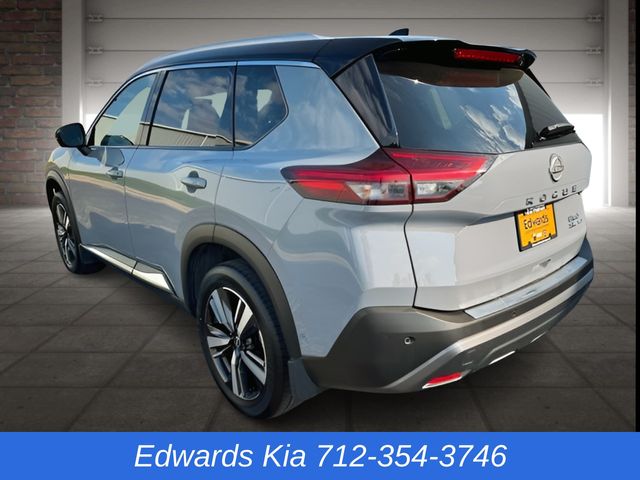 2023 Nissan Rogue SL photo 5
