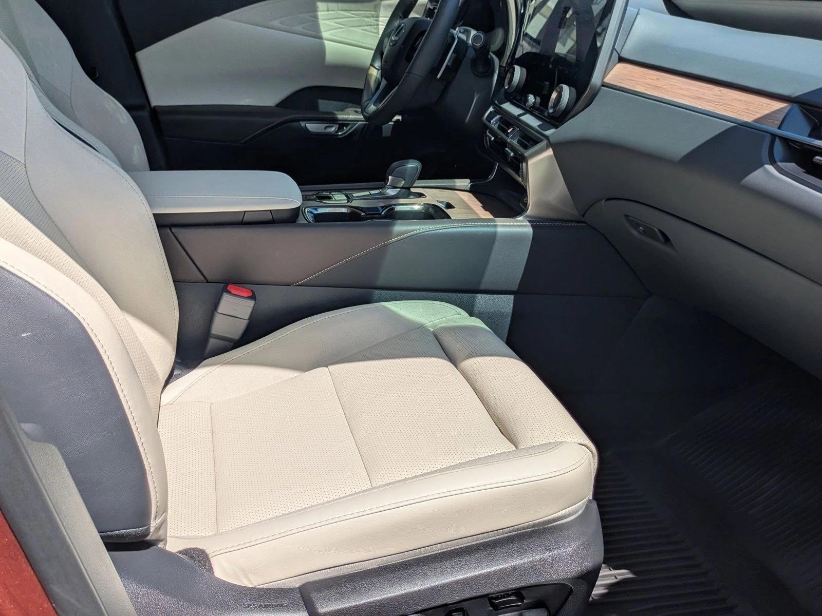 2023 Lexus RX 350h Luxury AWD photo 20