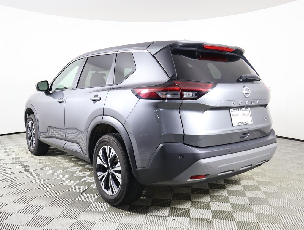 2023 Nissan Rogue SV photo 3