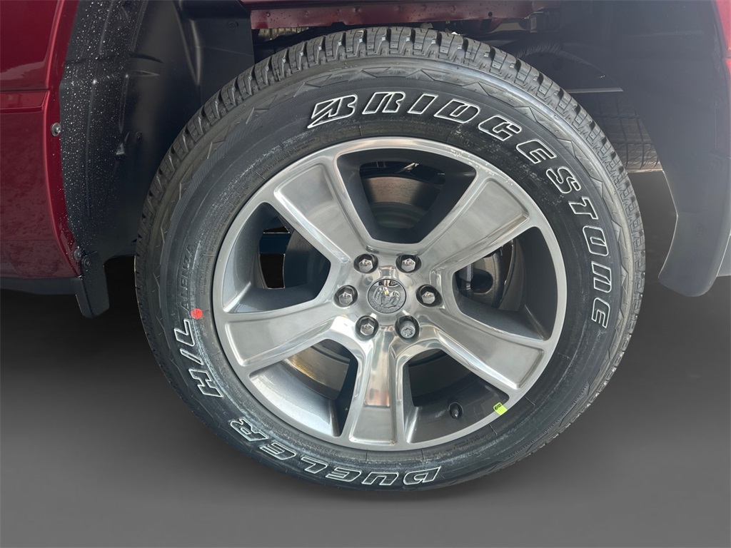 2025 Ram 1500 Tradesman photo 8
