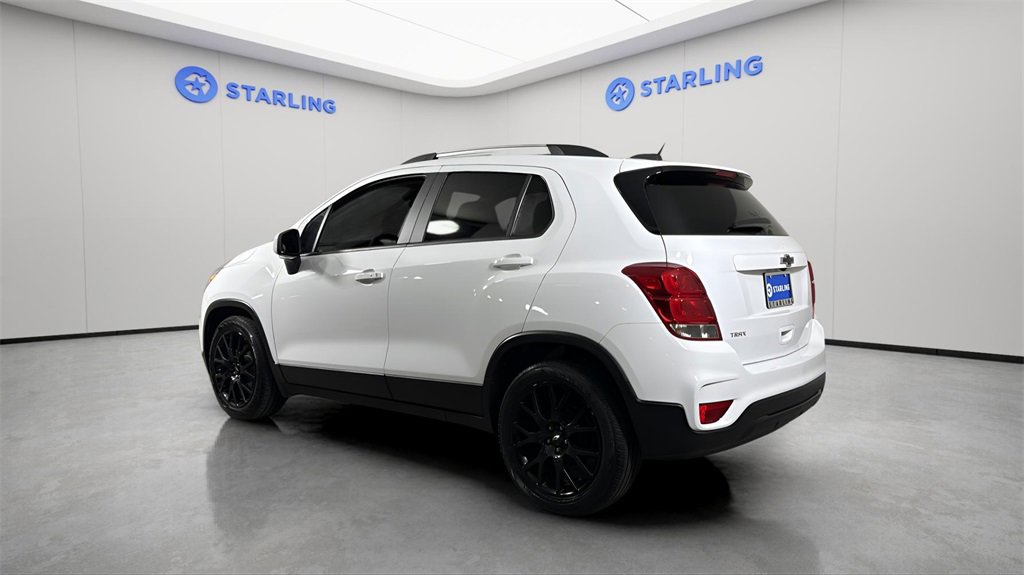 2021 Chevrolet Trax LT photo 3