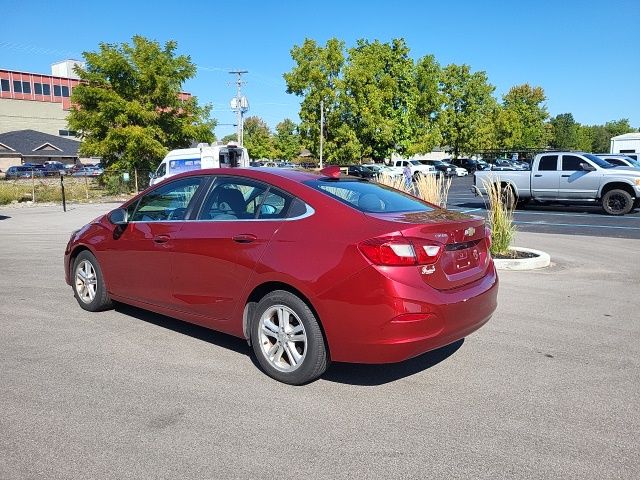 2018 Chevrolet Cruze LT photo 5