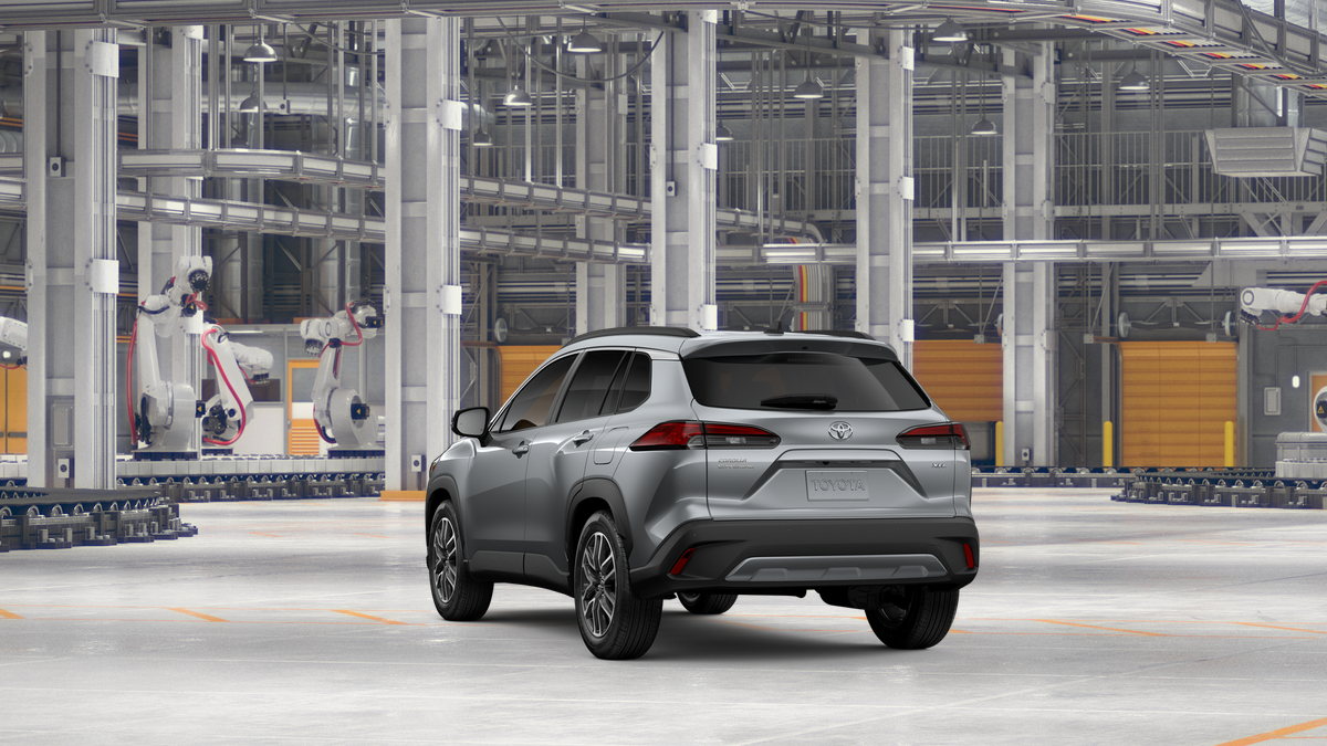 2026 Toyota Corolla Cross XLE photo 4