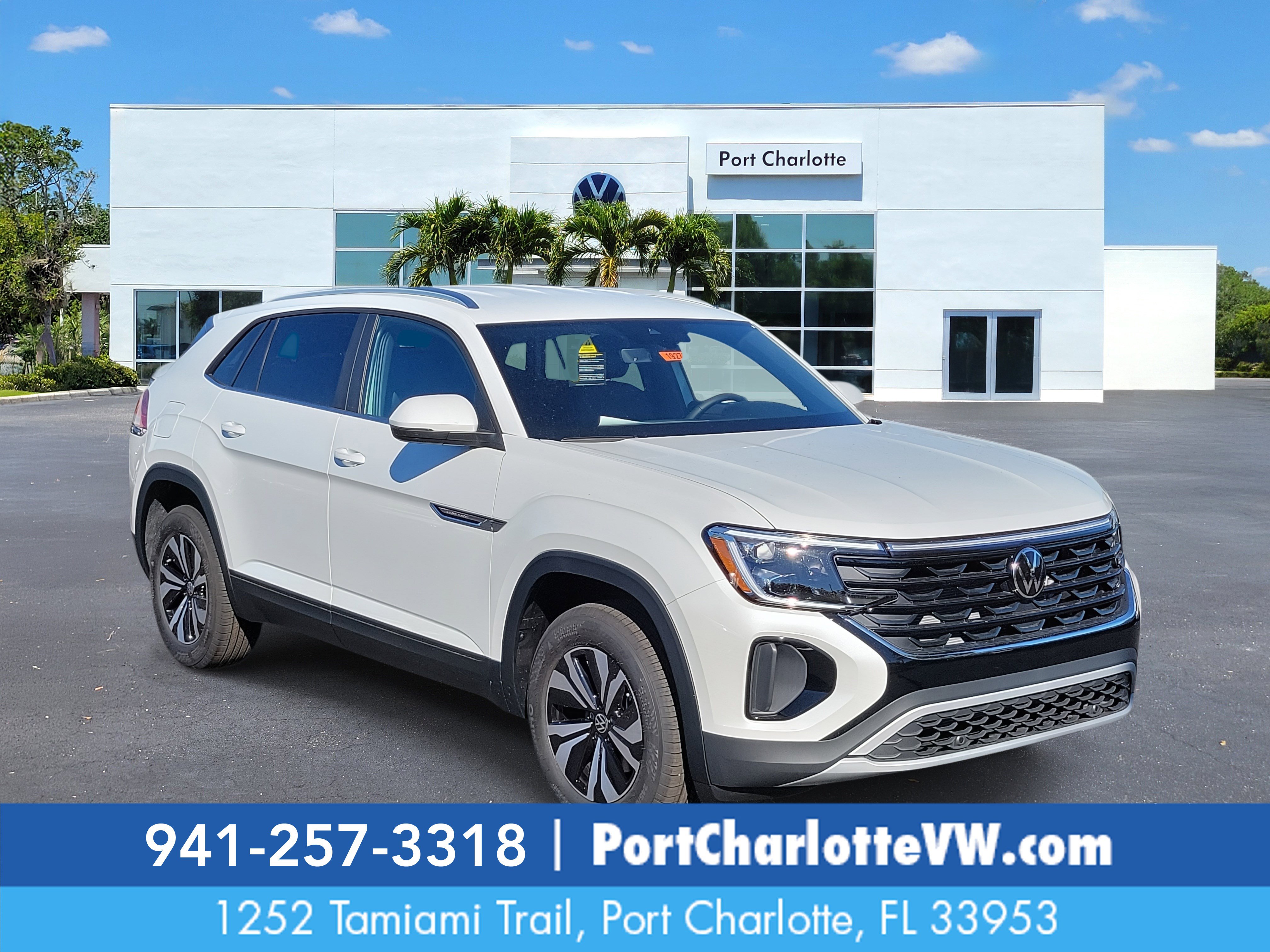 2026 Volkswagen Atlas Cross Sport SE's photo