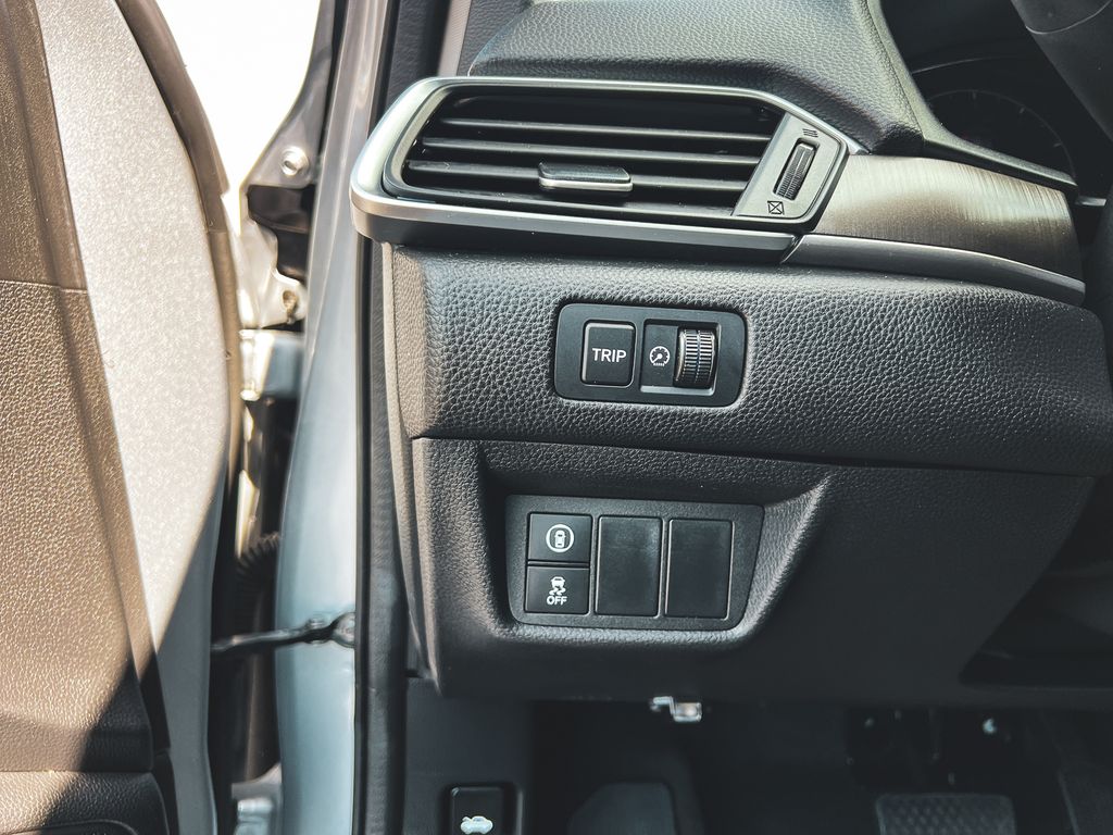 2020 Honda Accord LX photo 20