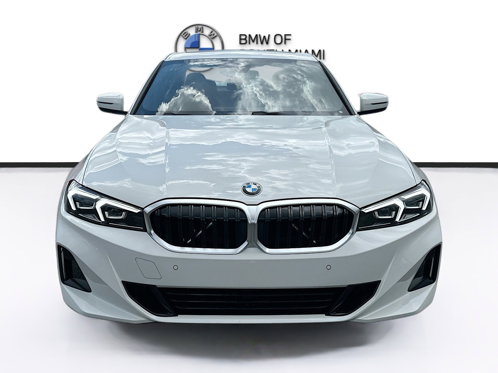 2025 Bmw 330i photo 2