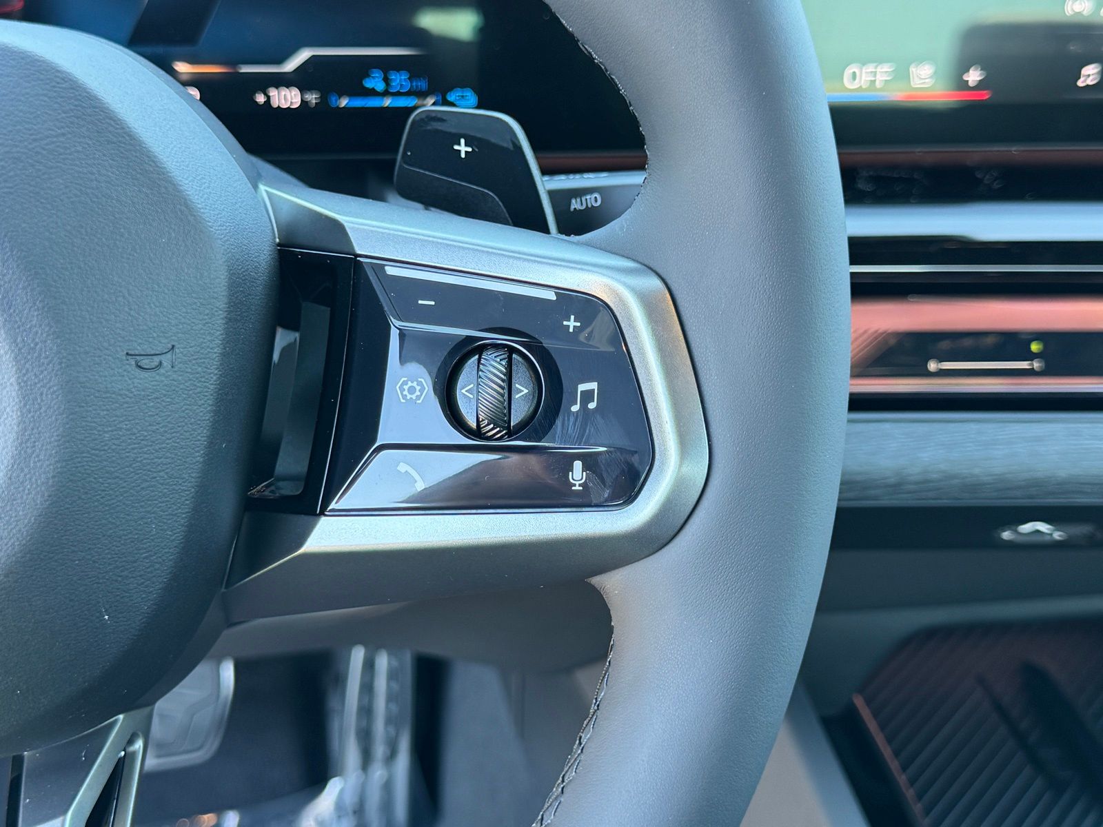 2026 Bmw 550e xDrive photo 19