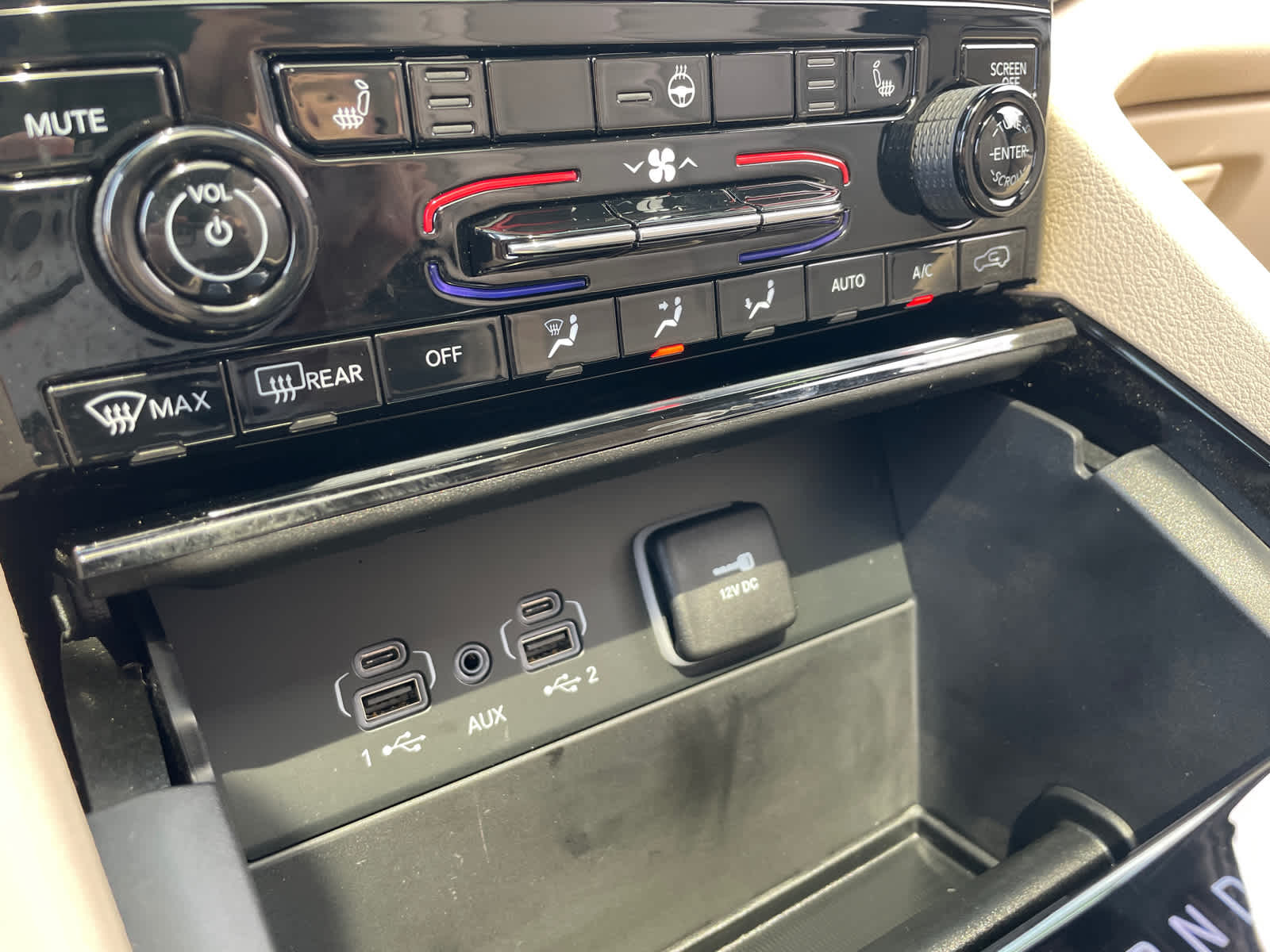 2023 Jeep Grand Cherokee Limited photo 26