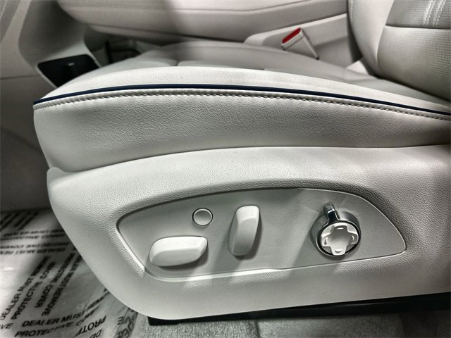 2026 Buick Enclave Avenir photo 14