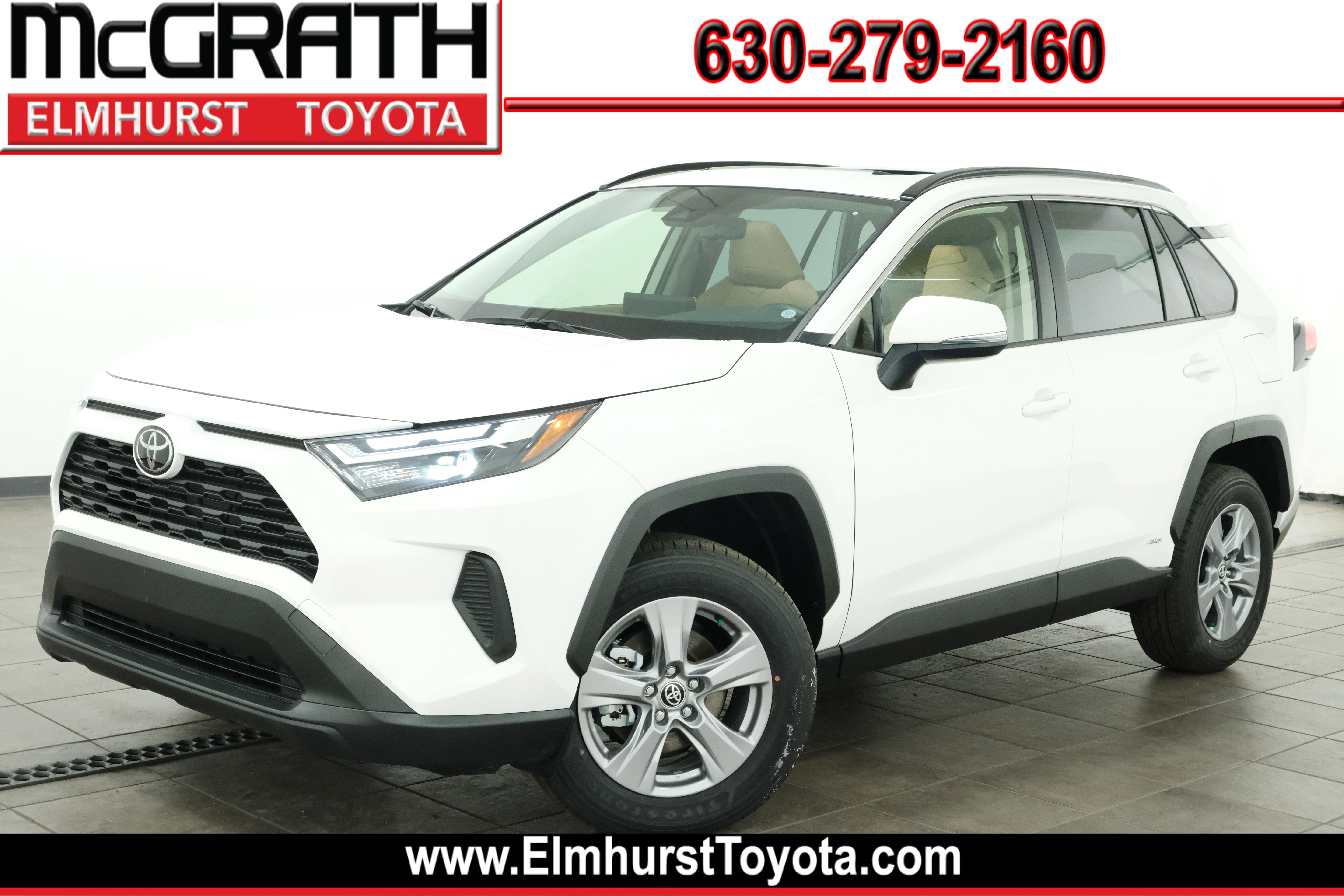 2025 Toyota RAV4 XLE's photo