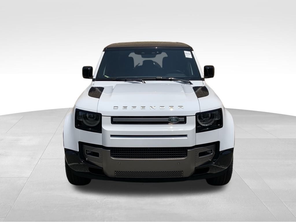 2025 Land Rover Defender 110 X-Dynamic SE photo 2
