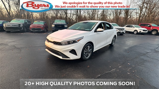 2024 Kia Forte LXS's photo