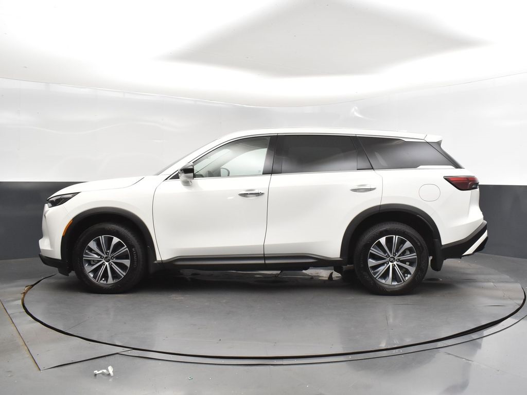 2025 Infiniti QX60 Pure photo 2