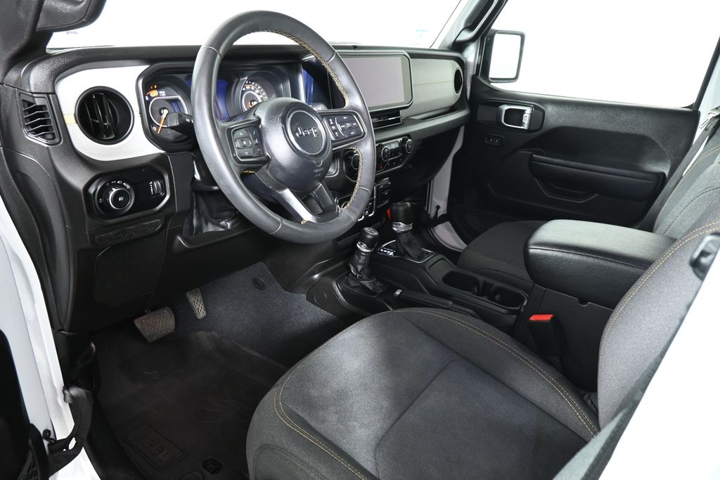 2024 Jeep Wrangler Sport S photo 4