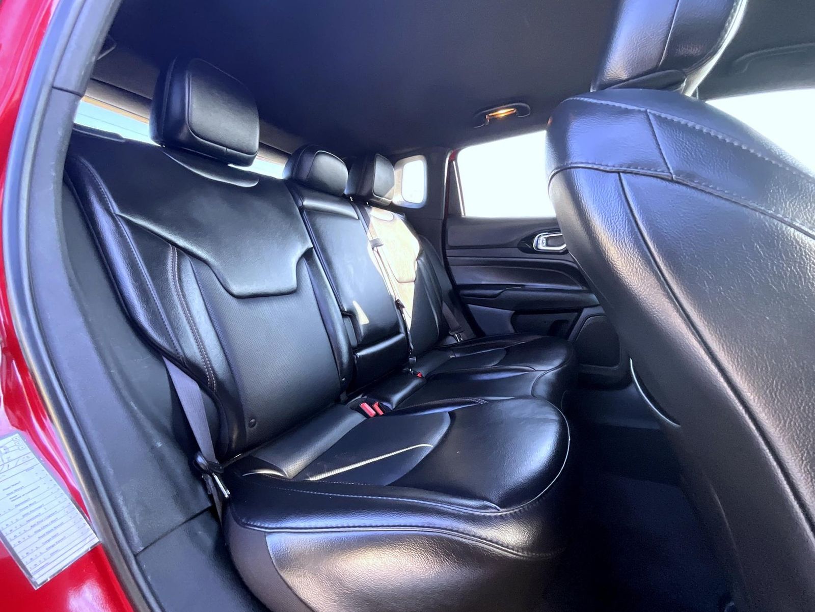 2023 Jeep Compass Limited photo 18