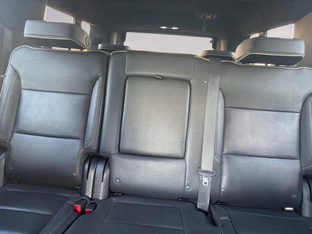 2023 Gmc Yukon XL SLT photo 13