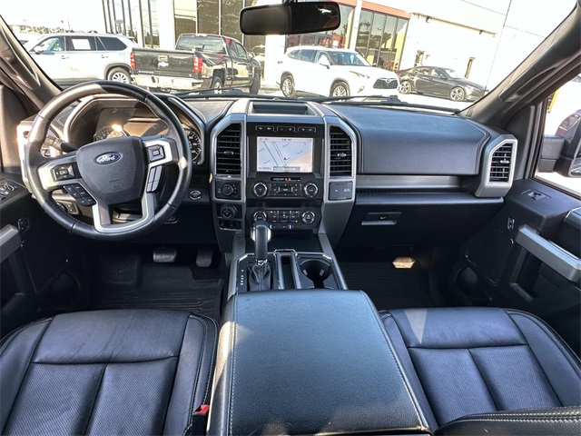 2020 Ford F-150 Lariat photo 16