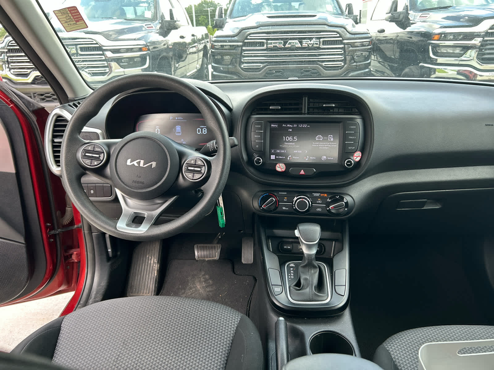 2023 Kia Soul LX photo 15