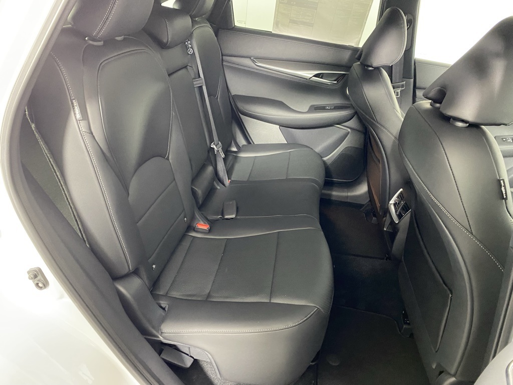 2025 Infiniti QX55 Essential photo 31