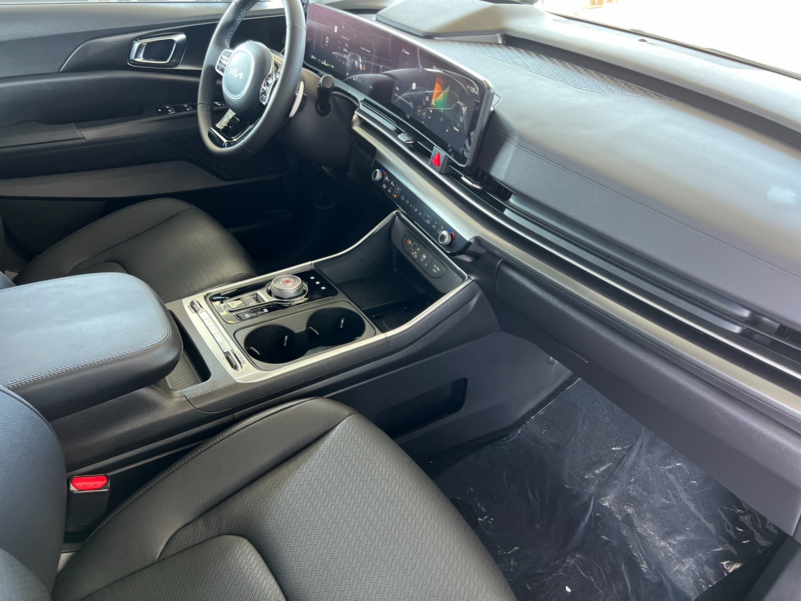 2026 Kia Carnival SX Prestige photo 18
