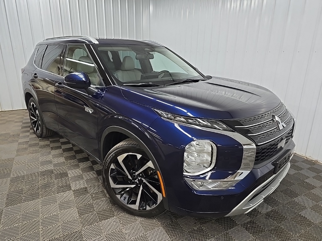 2023 Mitsubishi Outlander PHEV SEL photo 7