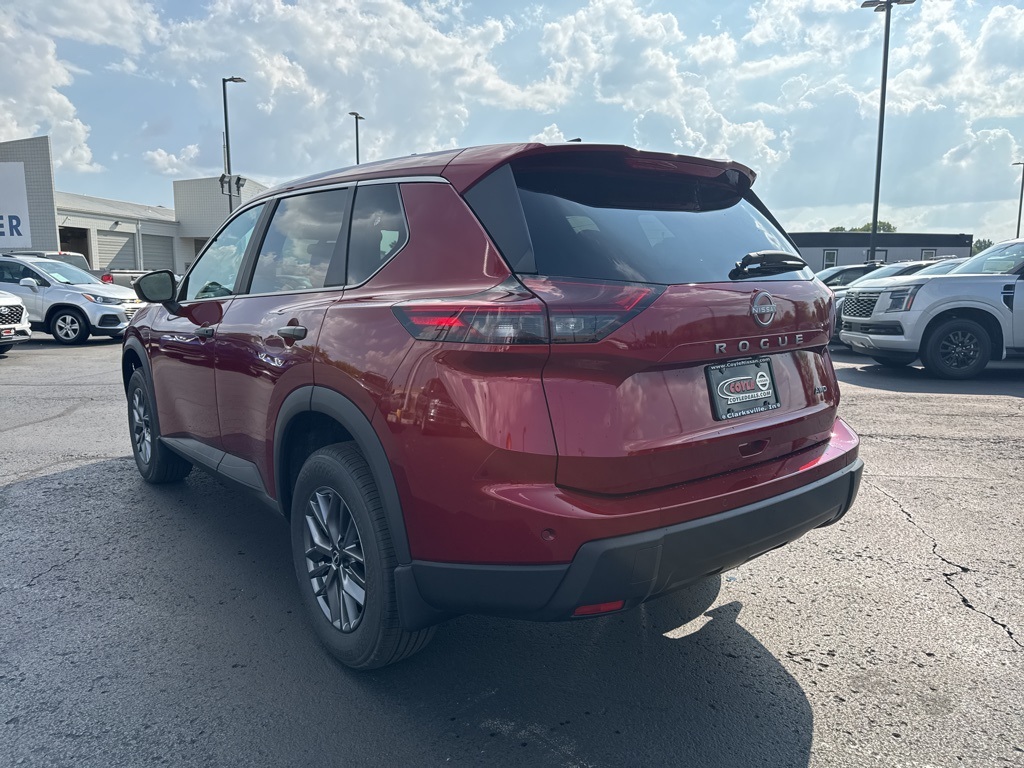 2026 Nissan Rogue S photo 5