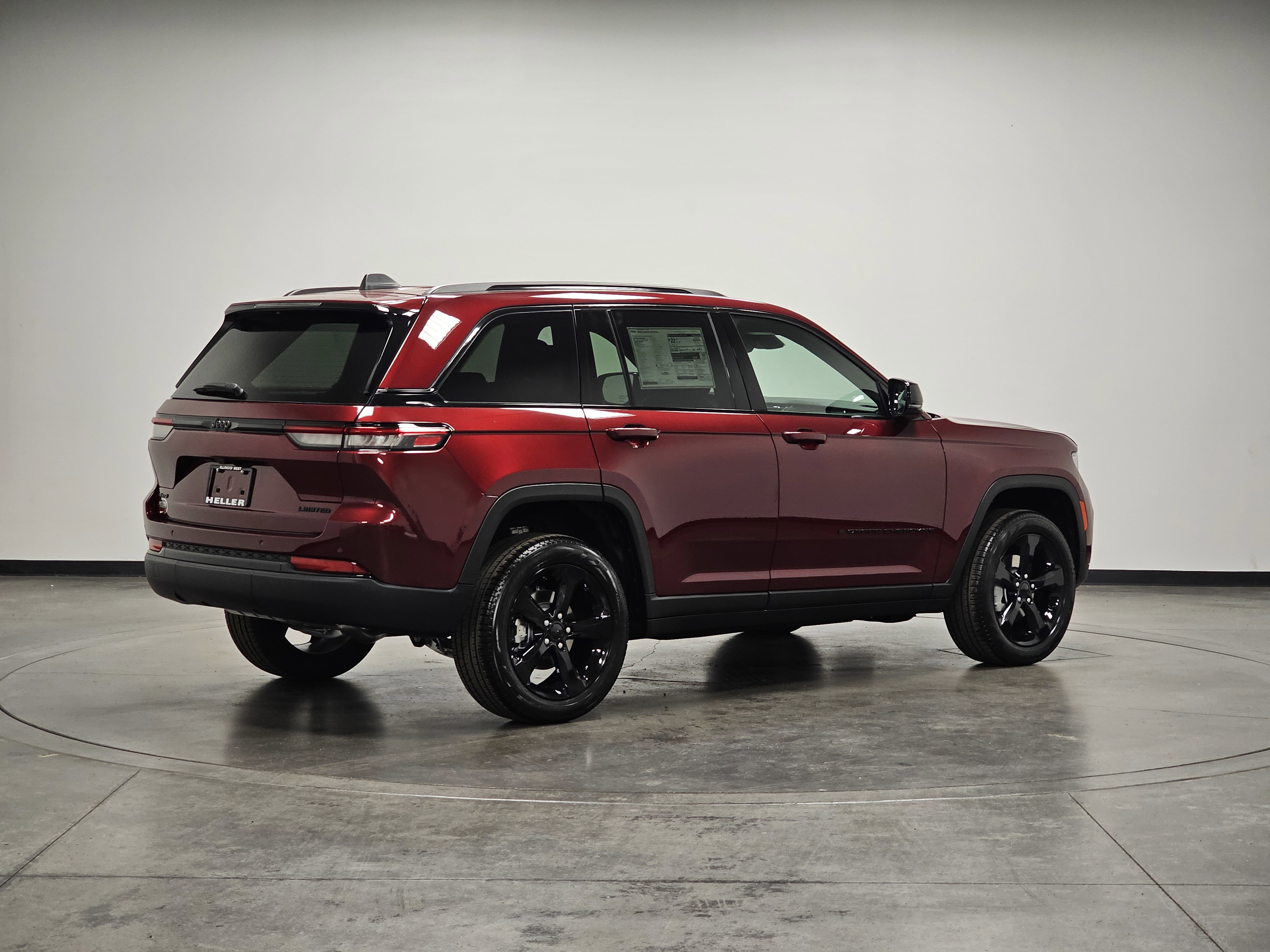 2025 Jeep Grand Cherokee Limited photo 6