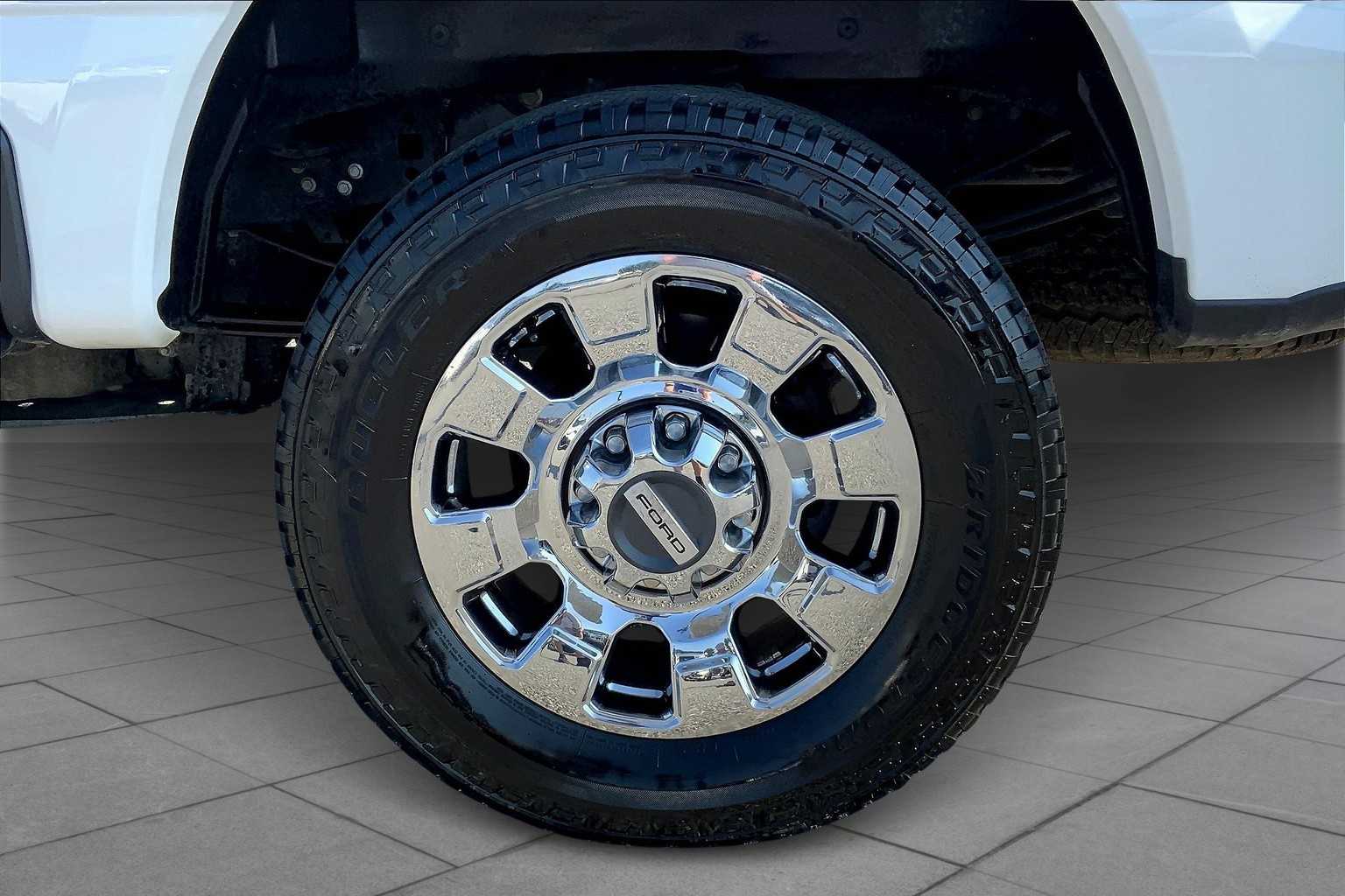 2024 Ford F-250 Lariat photo 10
