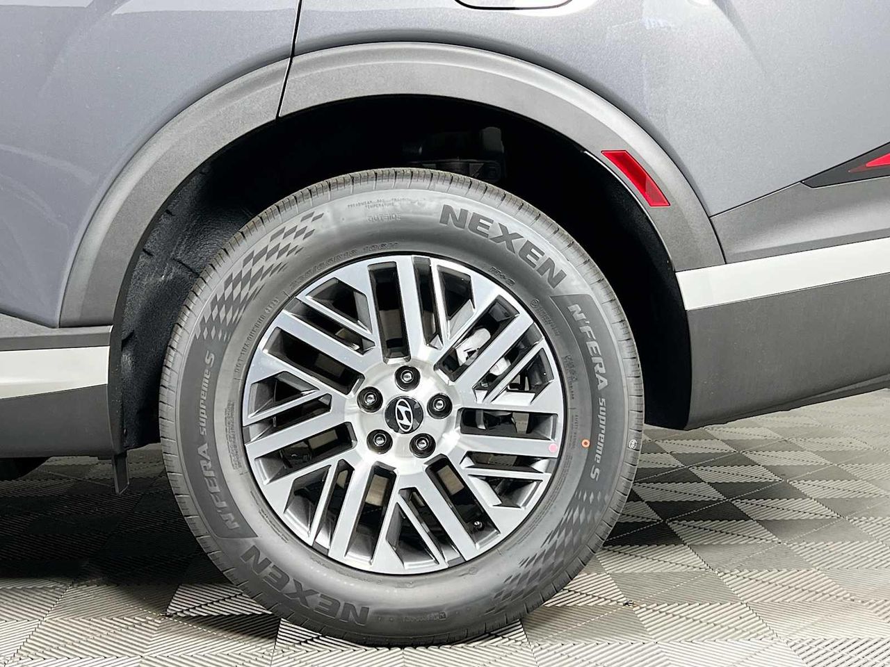 2026 Hyundai Palisade SEL photo 3