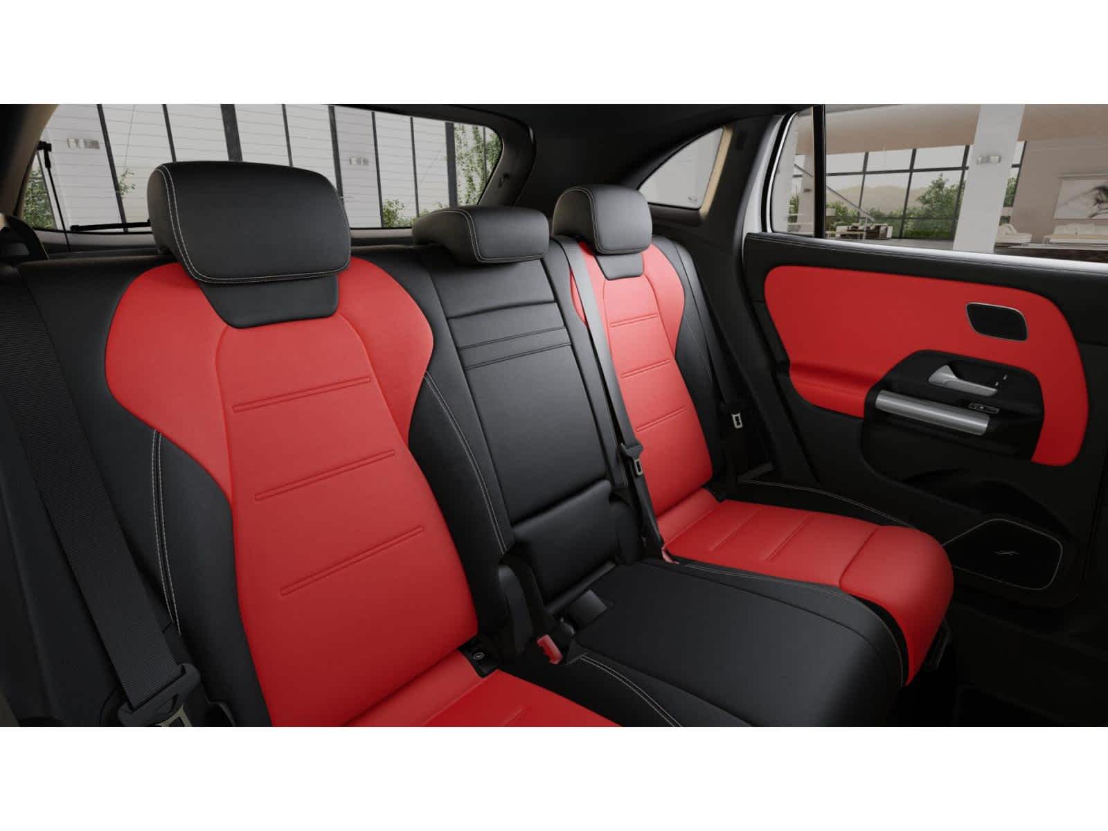 2025 Mercedes Benz GLA 250 photo 4