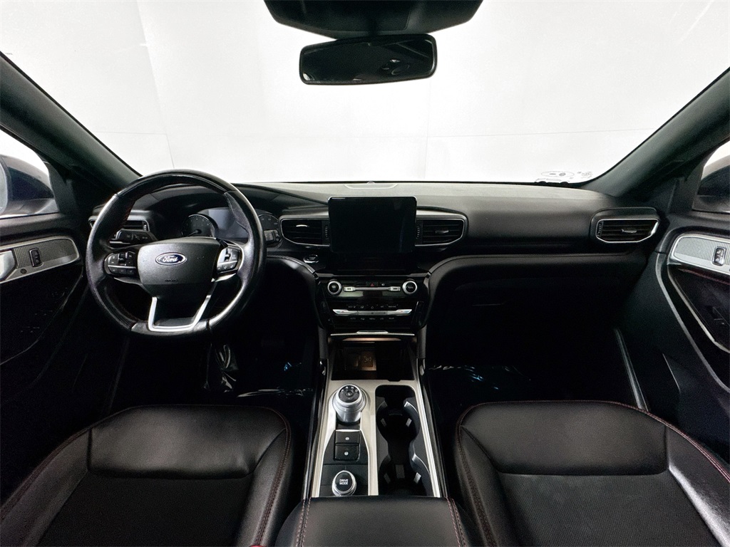 2022 Ford Explorer ST-Line photo 7
