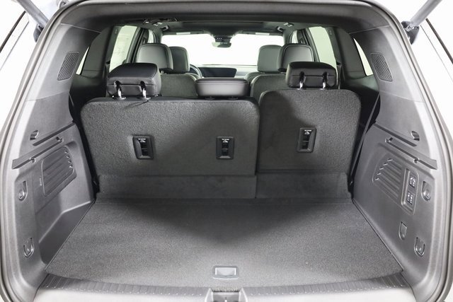 2026 Buick Enclave Sport Touring photo 2