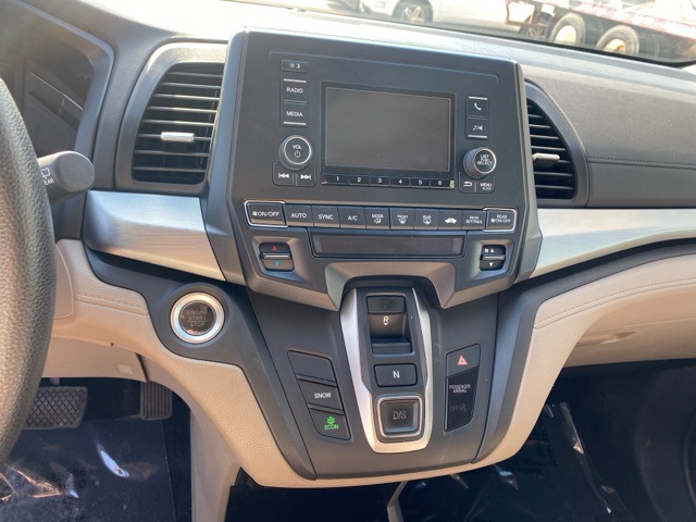 2019 Honda Odyssey LX photo 14