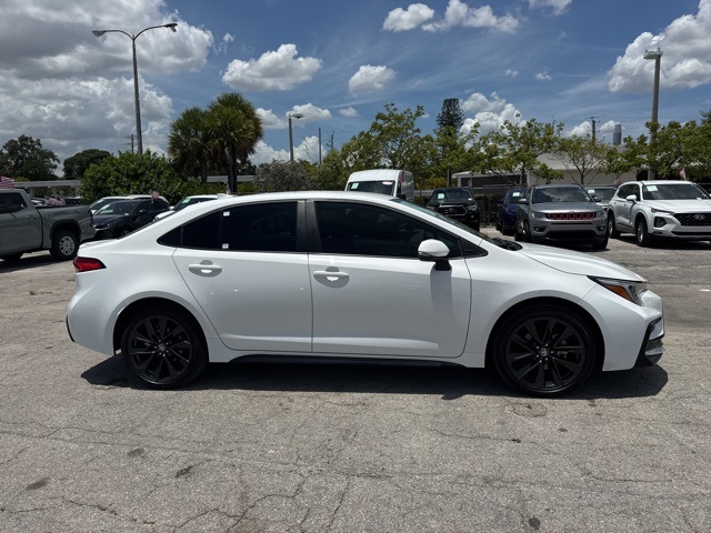Used 2024 Toyota Corolla SE with VIN 5YFS4MCE2RP201414 for sale in Northfield, Minnesota