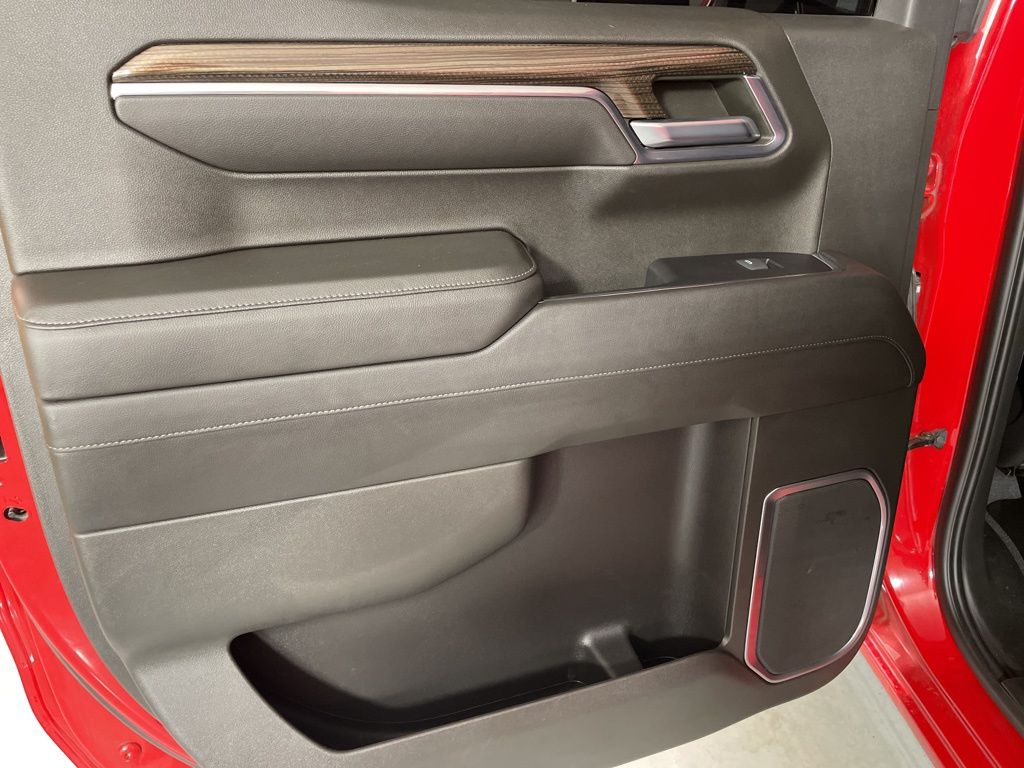 2022 Chevrolet Silverado 1500 RST photo 38