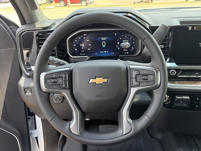 2026 Chevrolet Silverado 1500 LT photo 8