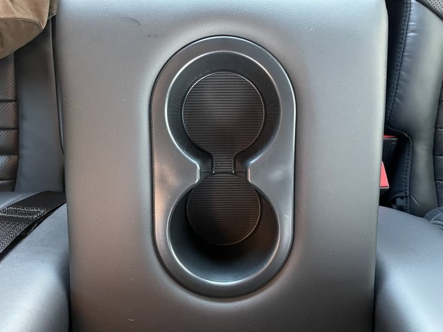 2025 Ford F-150 Platinum photo 12
